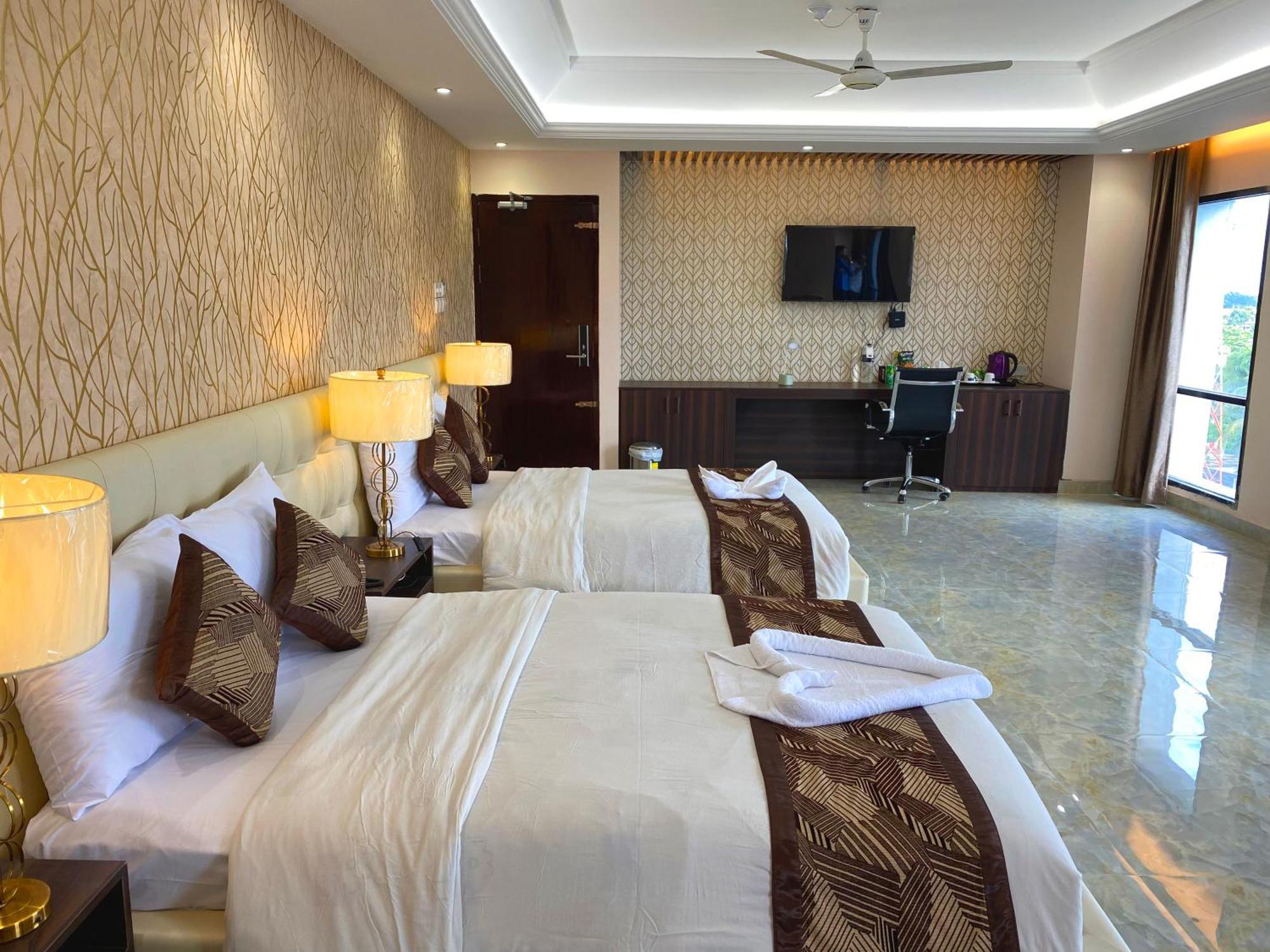 Hotel Valentino Noakhali ภายนอก รูปภาพ