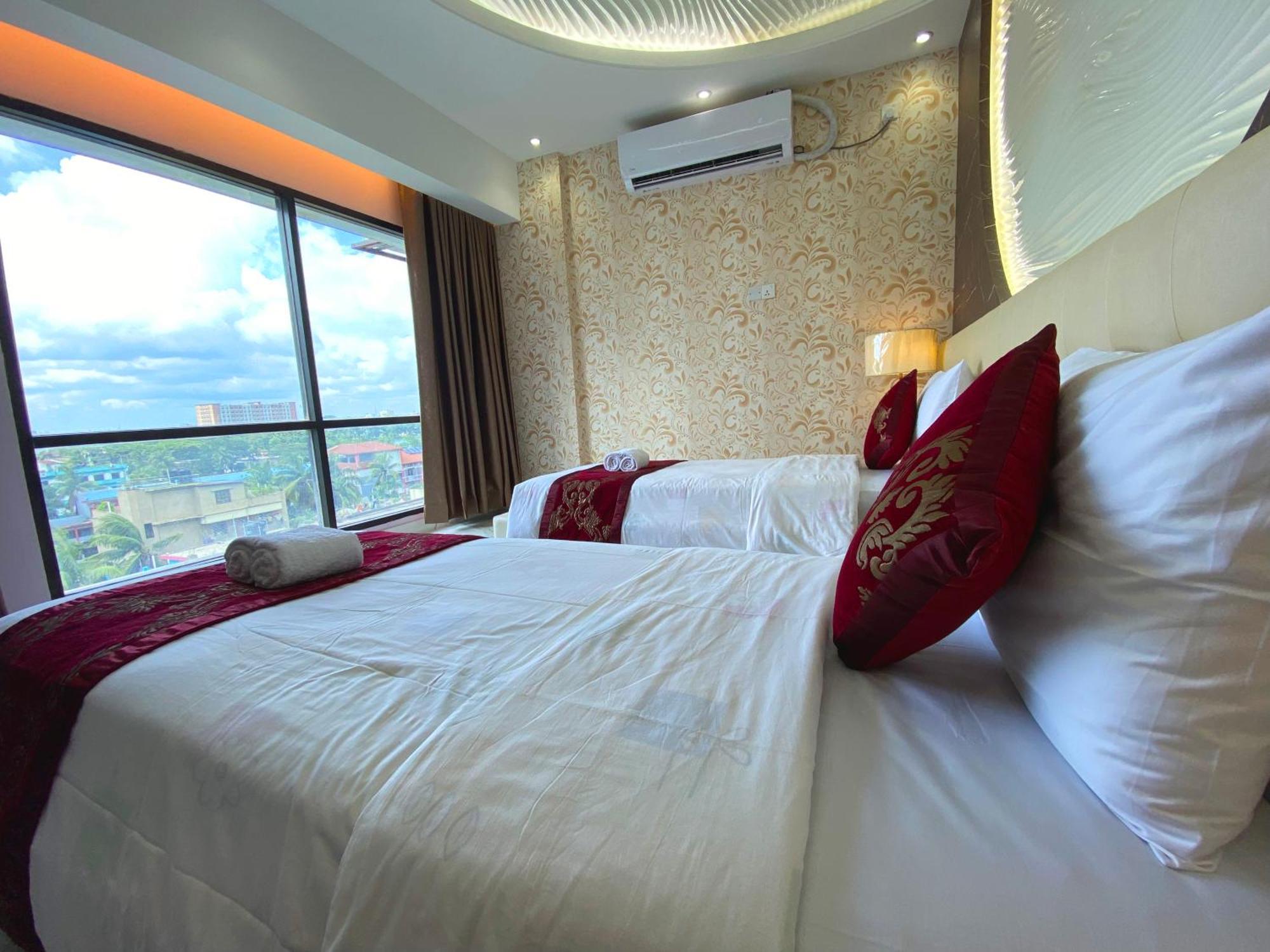 Hotel Valentino Noakhali ภายนอก รูปภาพ