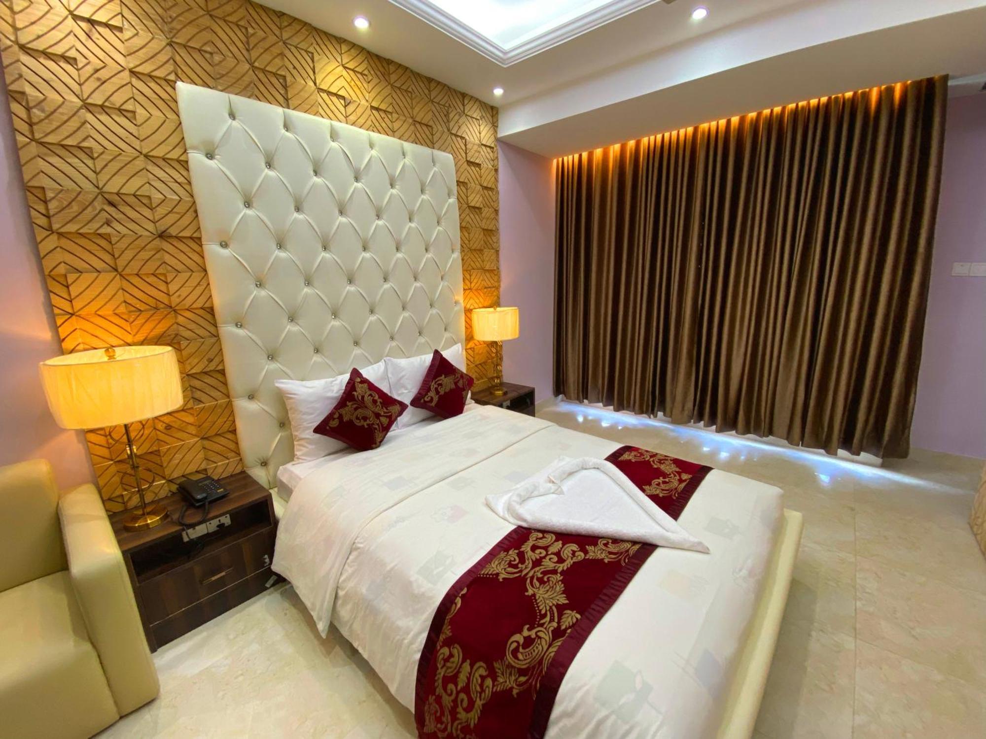 Hotel Valentino Noakhali ภายนอก รูปภาพ