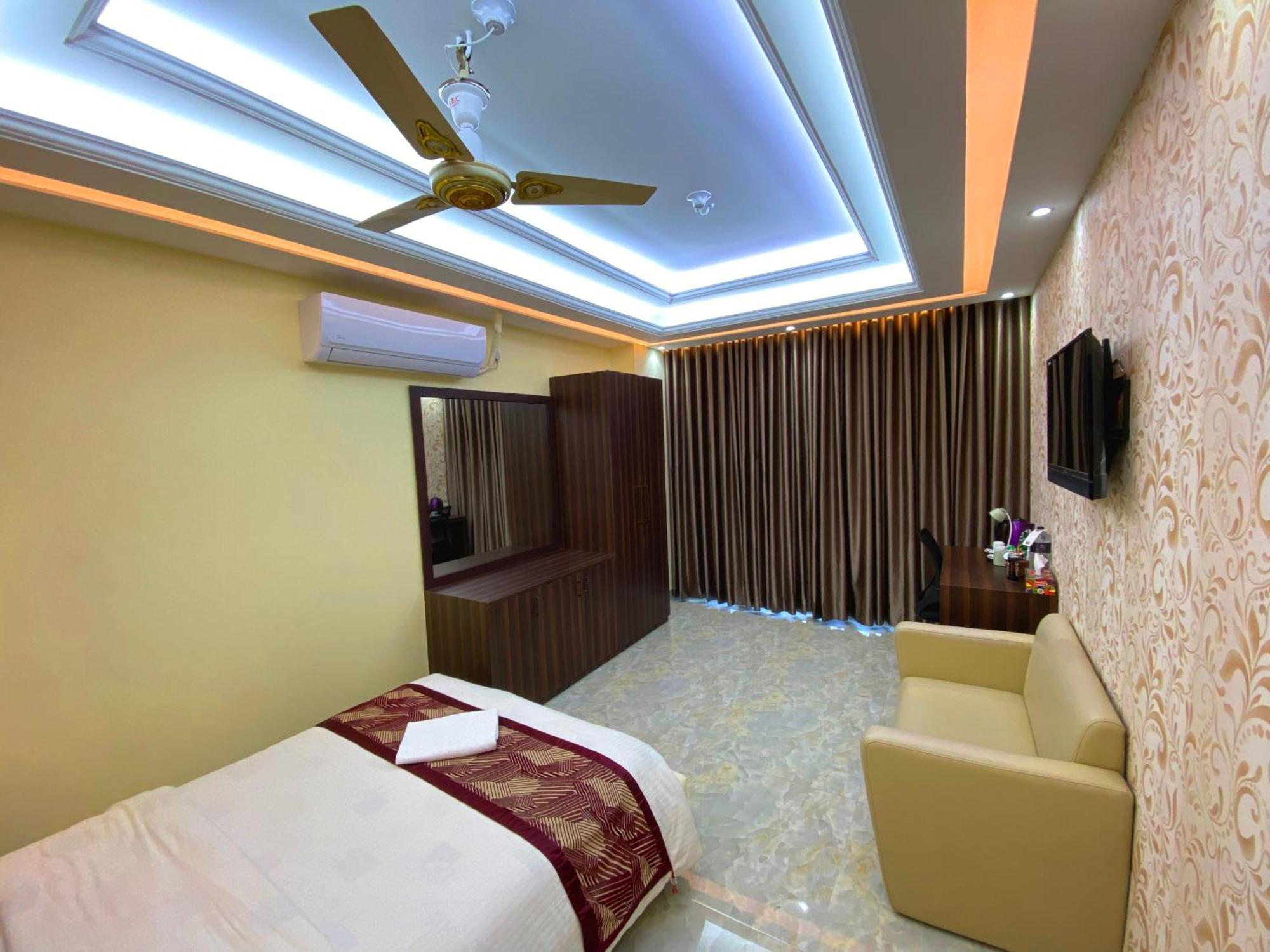 Hotel Valentino Noakhali ภายนอก รูปภาพ